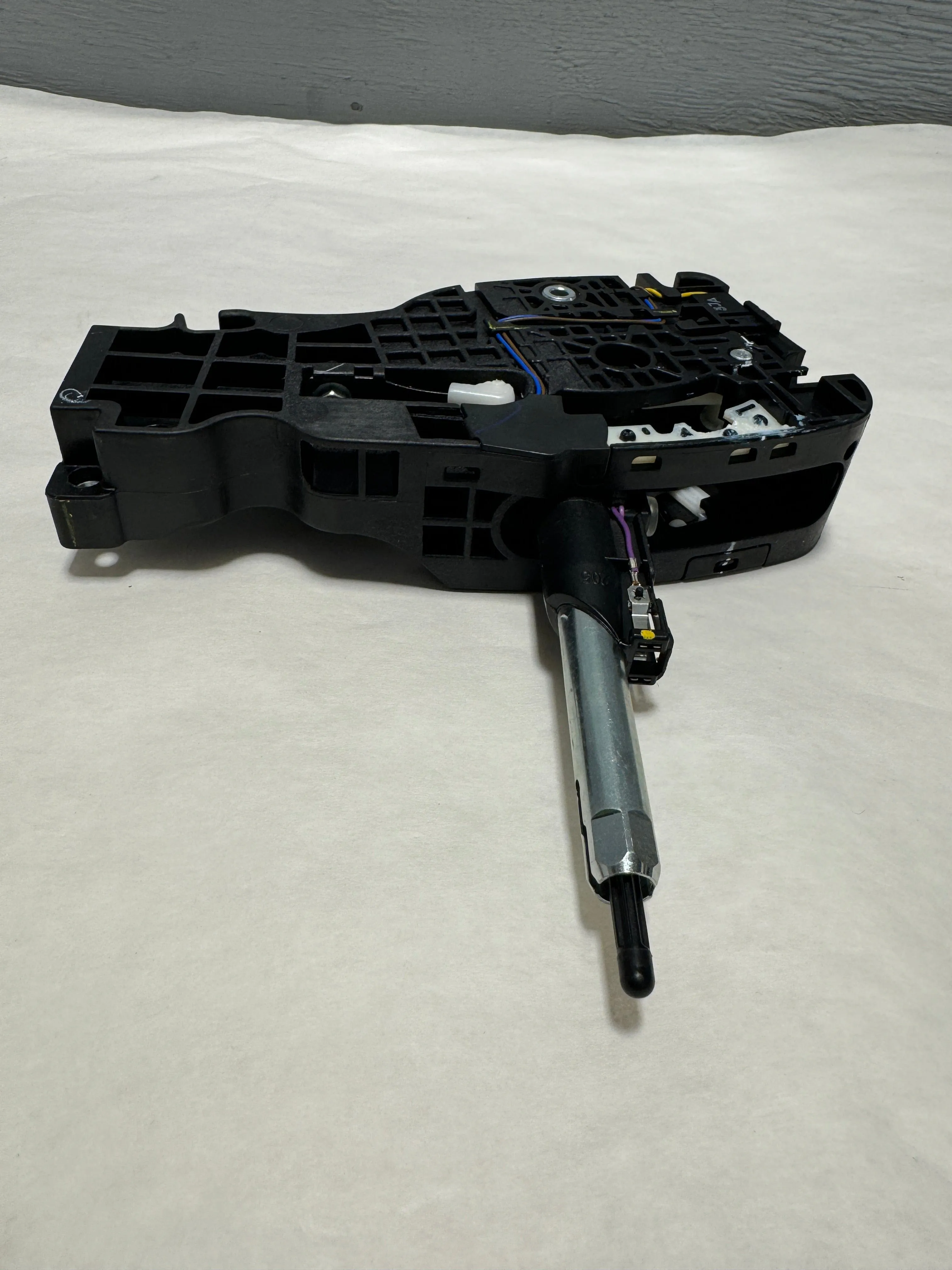 2019-2023 Chevrolet Traverse Auto Transmission Gear Shift Control OEM