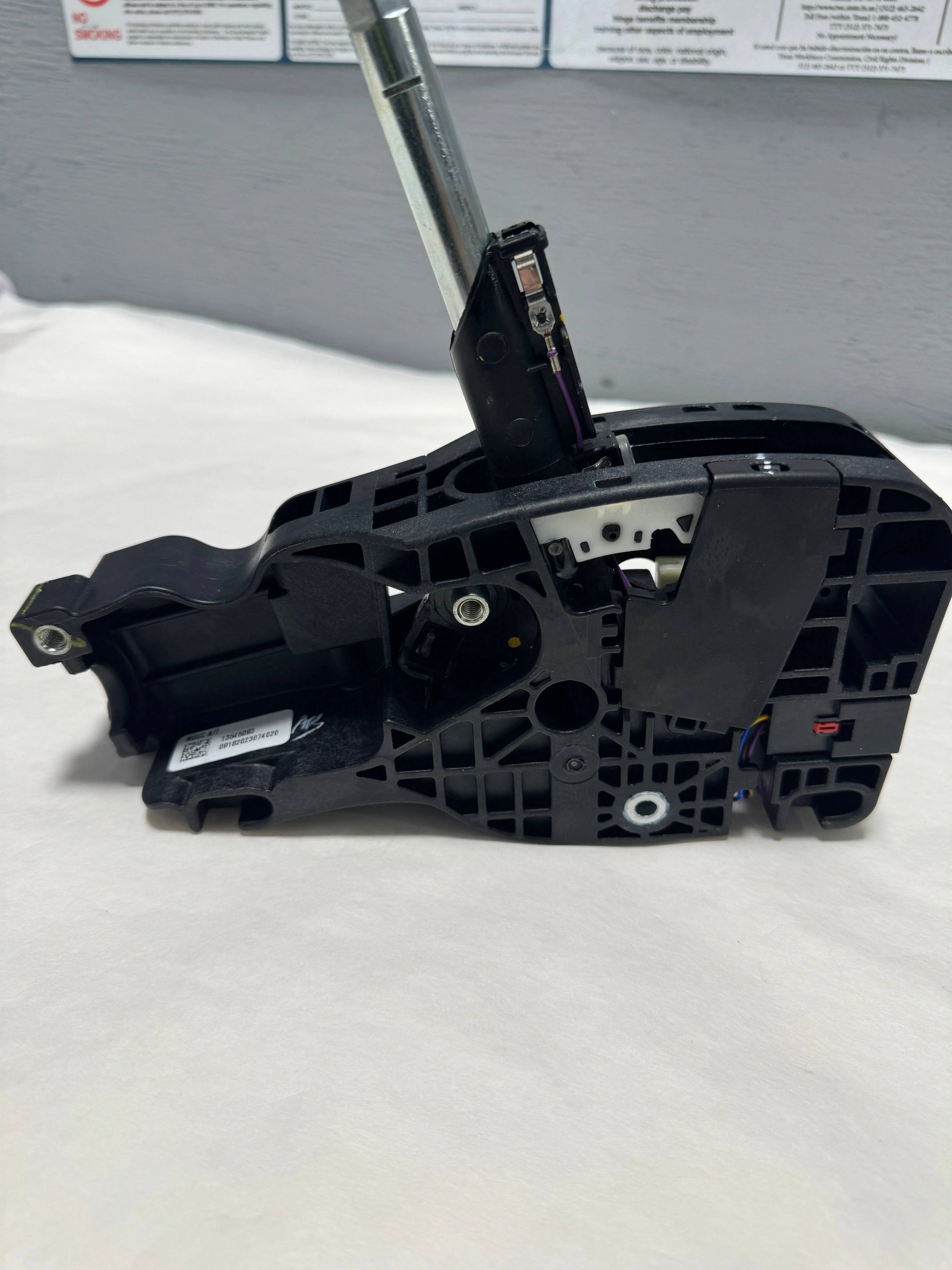 2019-2023 Chevrolet Traverse Auto Transmission Gear Shift Control OEM