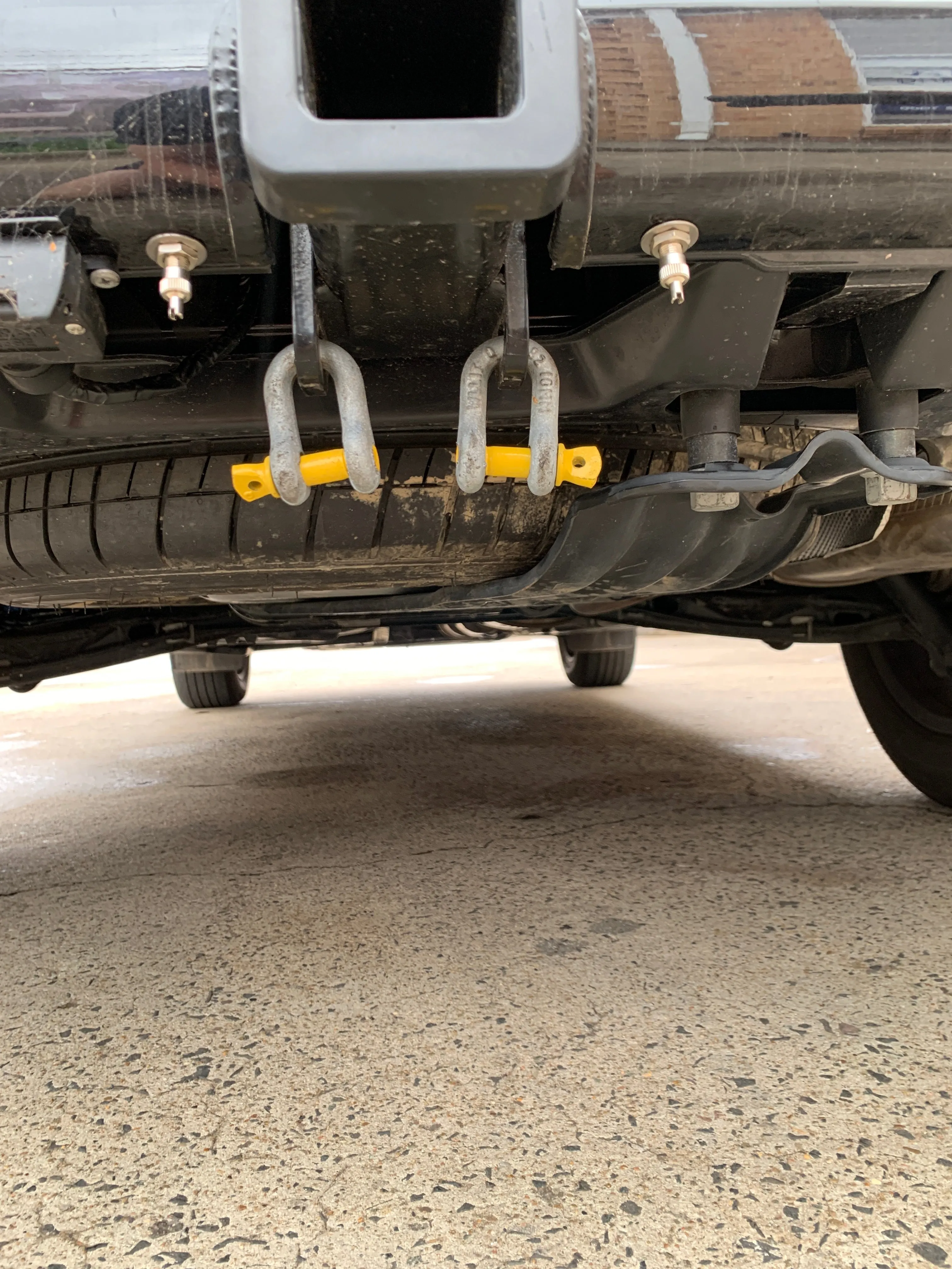 AIR SUSPENSION REAR HELPER KIT